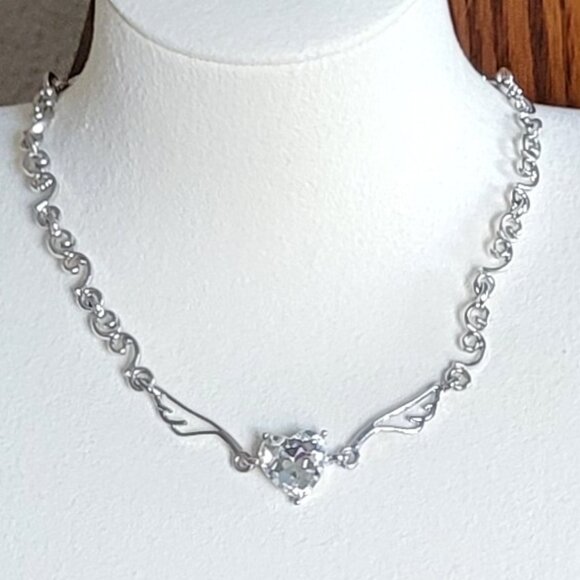 Jewelry - Silver Crystal Heart Choker